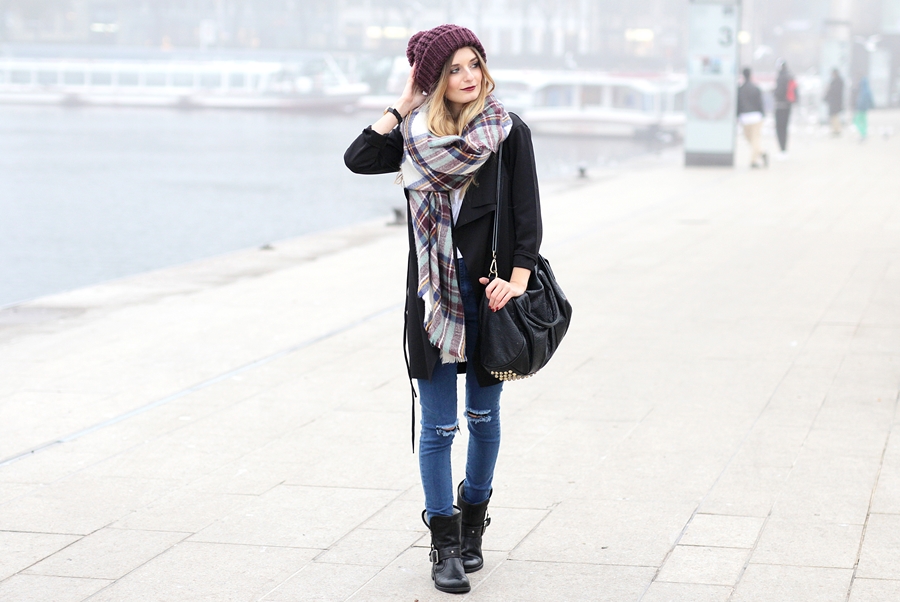 Cozy Travel Outfit